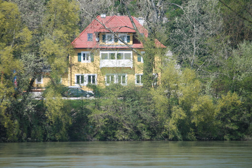 Gaestehaus Egger Емерсдорф-ан-дер-Донау Екстериор снимка